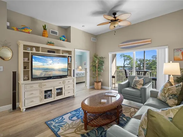4455 Botanical Place CIR #405, NAPLES, FL 34112