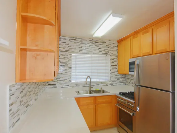 466 N 13th St APT 3, San Jose, CA 95112