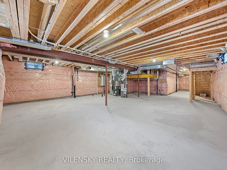 39 Periwinkle Rd — Photo 33