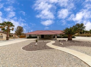 15065 Mendota Rd, Apple Valley, CA 92307