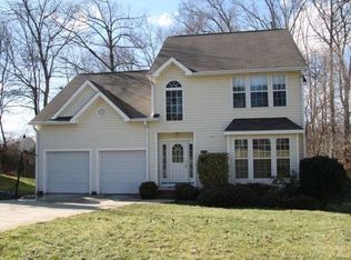 5833 Green Meadow Dr, Greensboro, NC 27410