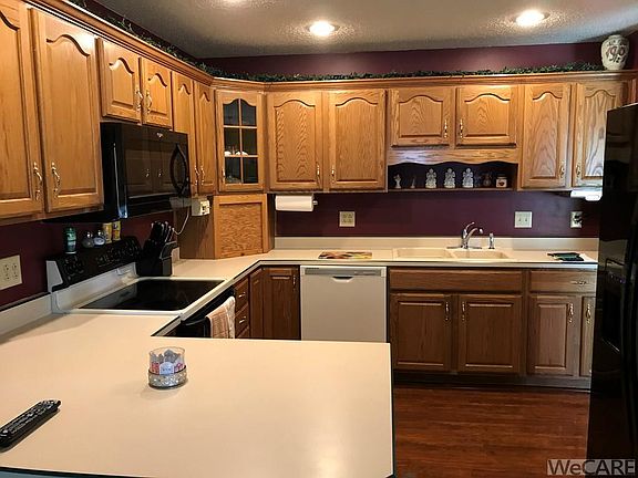 2nd image of 280 E Laura Ln