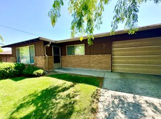 908 S 48th Ave #C, Yakima, WA 98908
