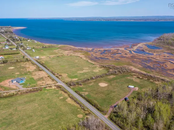 Malagash Rd, Malagash Centre, NS B0K
