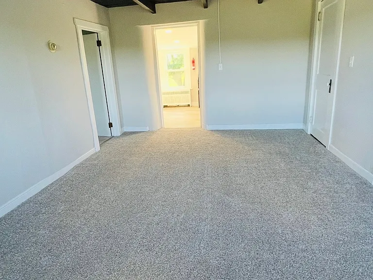 288 Hoffmansville Rd #B — Photo 8