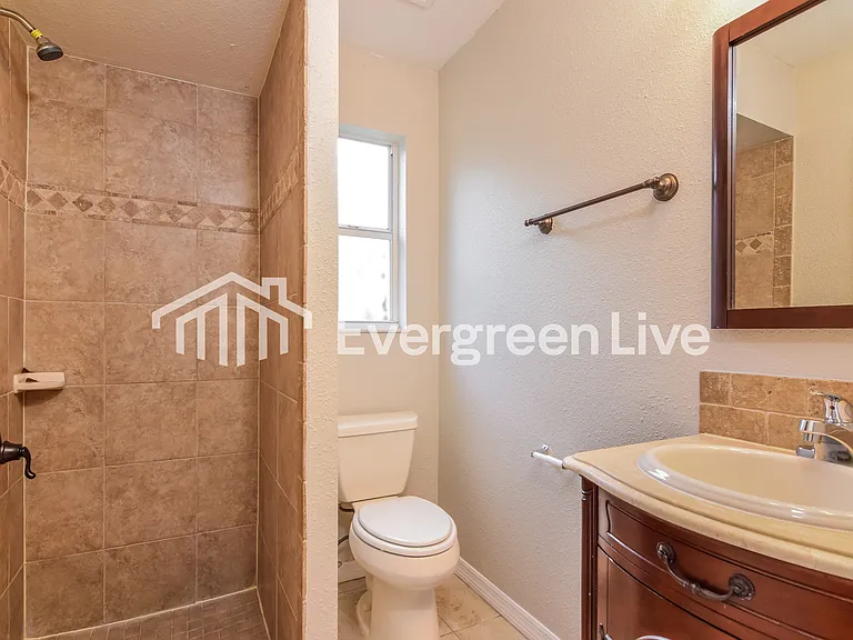 6436 Florida Ave — Photo 8