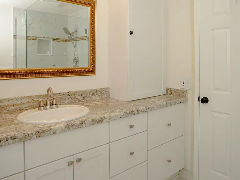 15341 Vermont St — Photo 40