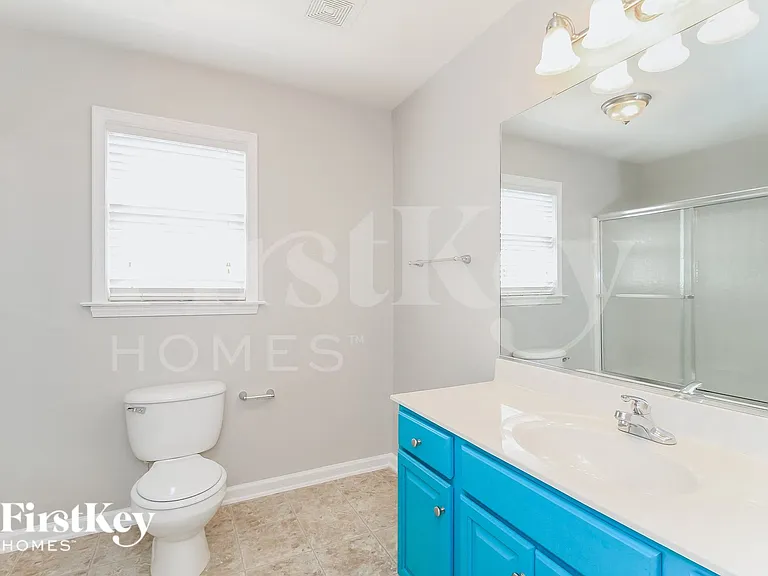 5320 Graycliff Ln — Photo 13