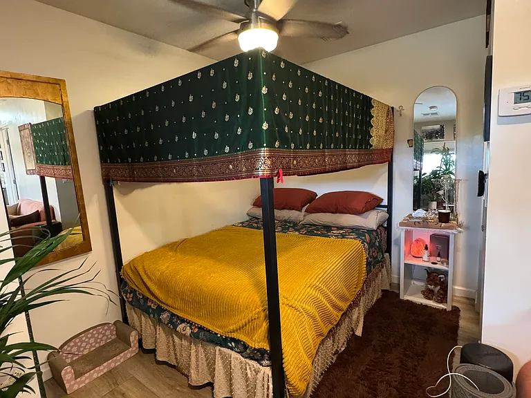 1909 E Coronado Rd #2 — Photo 27