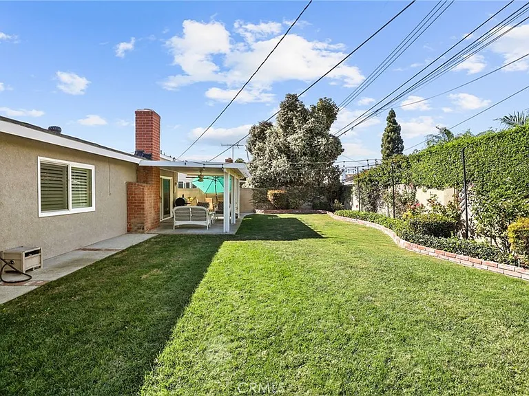5251 Anthony Ave — Photo 43