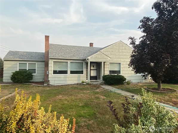 1242 Cherry Street, Wenatchee, WA 98801