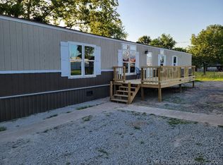 85 1st Pl, Eufaula, OK 74432