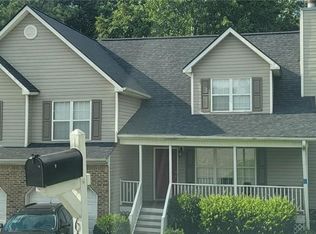 6150 Shadygrove Rdg, Austell, GA 30168