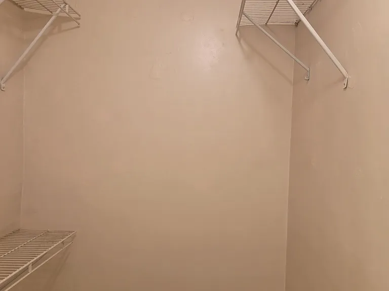 6105 Honeysuckle Ln — Photo 5
