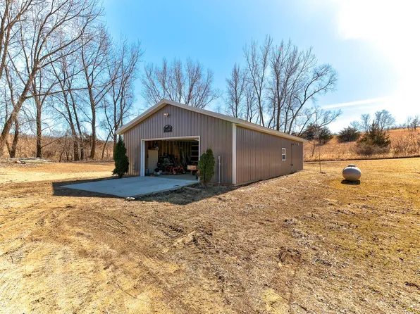 27441 160th St, Paynesville, MN 56362