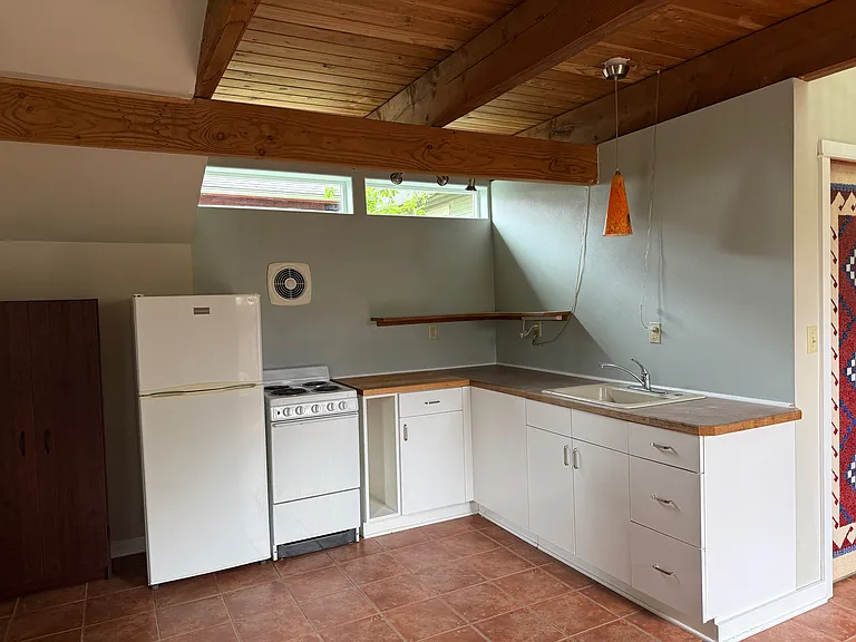 kitchen looking west