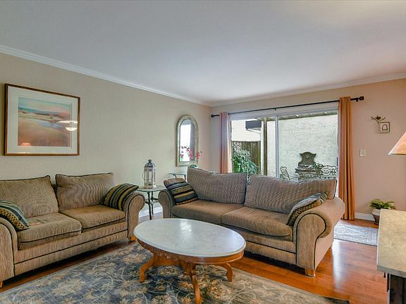 4th image of 7127 Menaul Ct