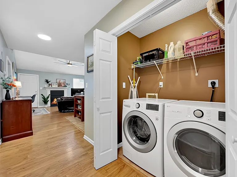 4700 Royal Prince Way — Photo 24