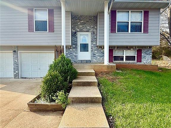 3rd image of 3 Bradley Ct