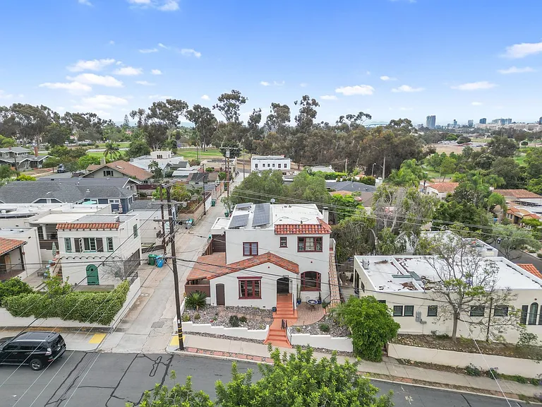 2615 Myrtle Ave — Photo 85