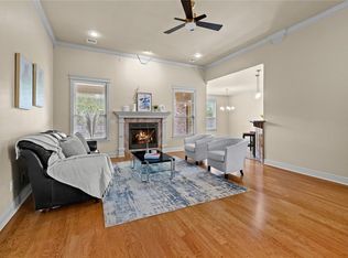 705 SW Elmside Dr, Bentonville, AR 72712
