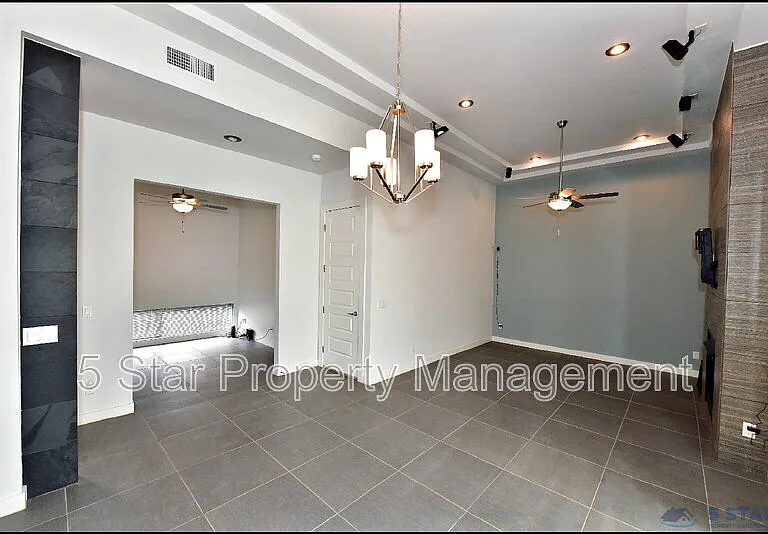 5973 Cartagena Cir — Photo 6
