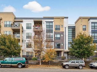 820 Emerald St APT 307, Saint Paul, MN 55114