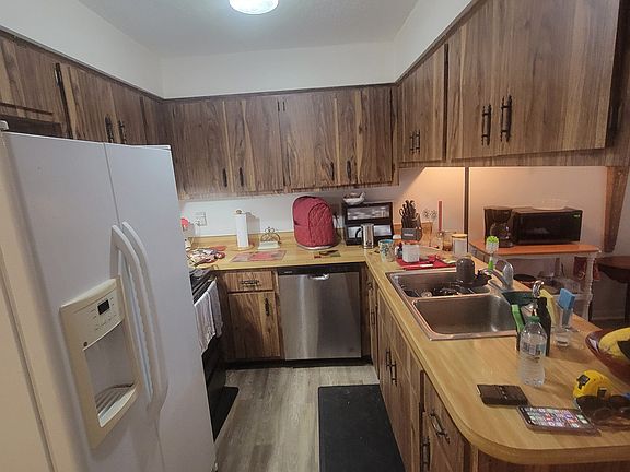 2nd image of 409 Ulelah Ave