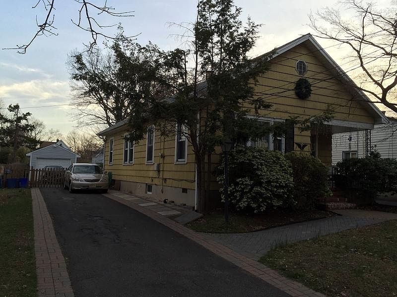 2nd image of 29 Wilson Ave