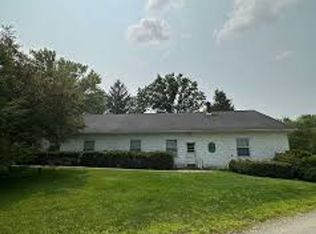 4 Daugherty Rd #C, Grove City, PA 16127