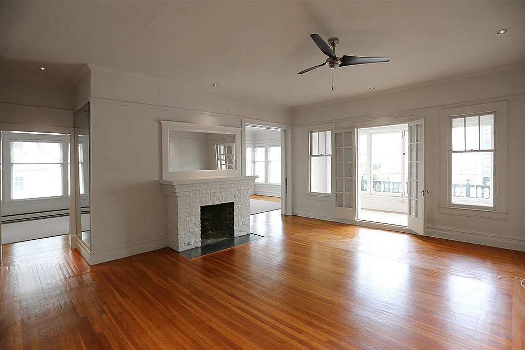 Building Photo - 304 Walnut St #U3