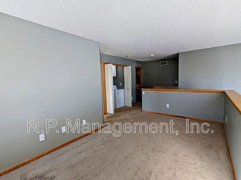 1909 Bluestem Ln — Photo 7