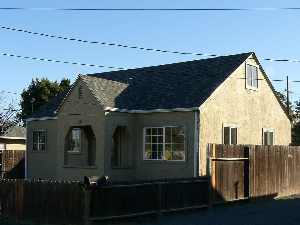 2nd image of 10-30 Roberts St