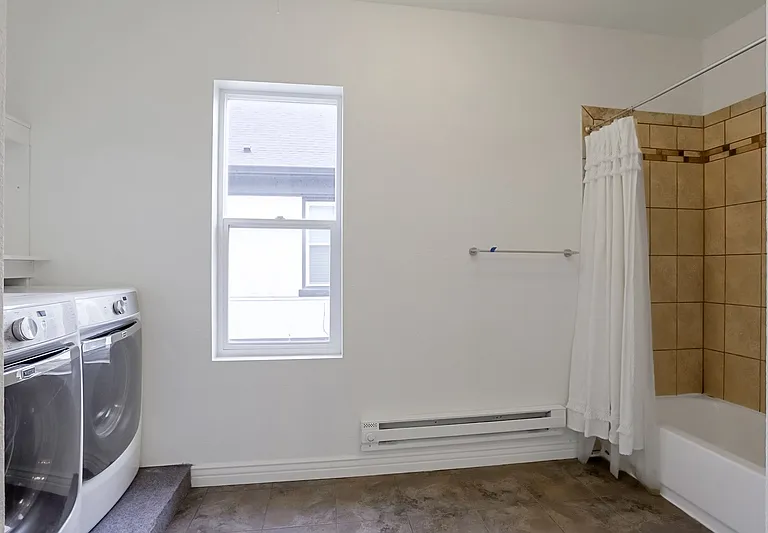 3016 Stout St #A — Photo 38