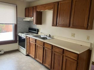 41 S 8th St APT 3, Lebanon, PA 17042