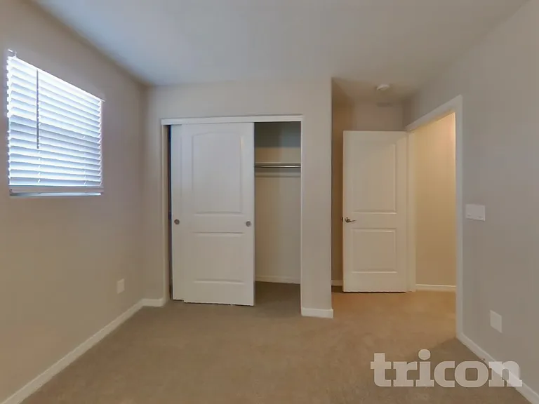 880 W Busa Dr — Photo 11
