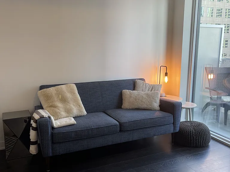 88 Harbour St #1409 — Photo 22