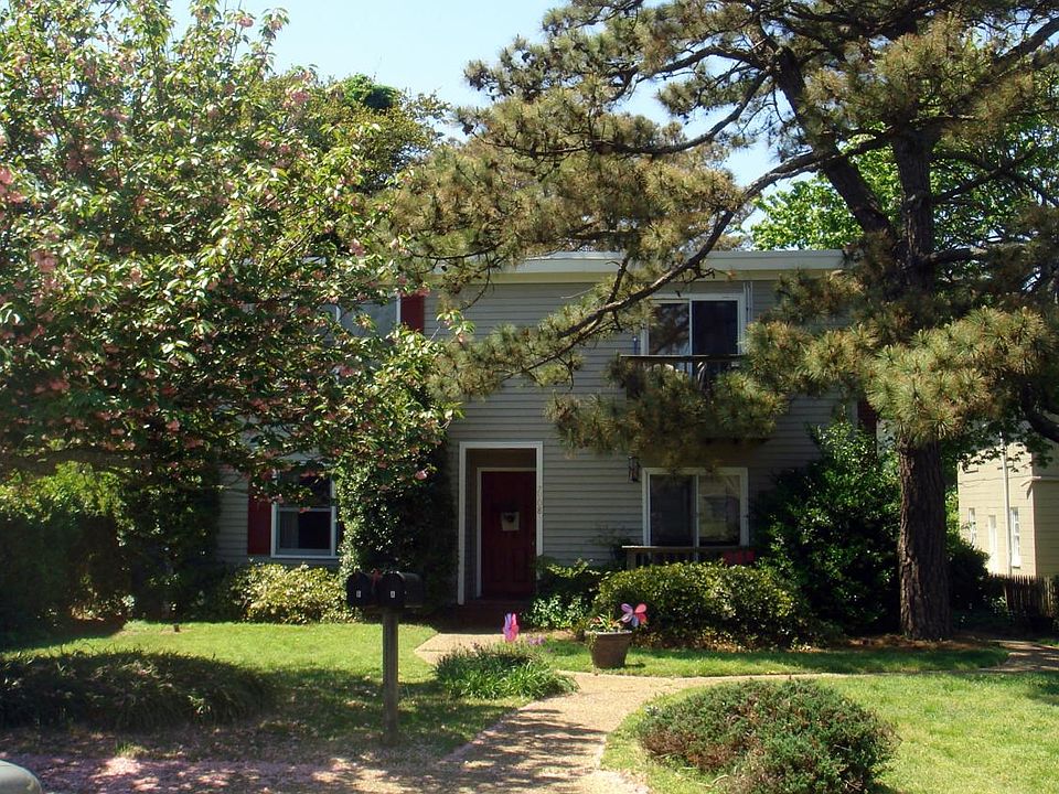 1st image of 7908 Atlantic Ave