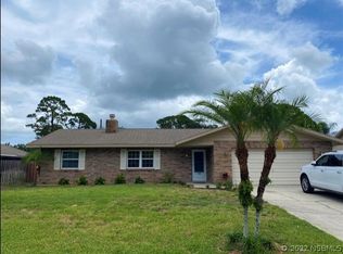 2907 Queen Palm Dr, Edgewater, FL 32141