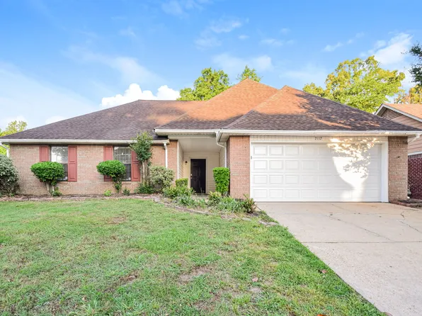 7117 Goodman Ridge Dr, Olive Branch, MS 38654