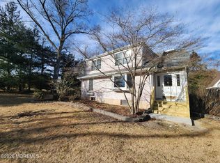 426 Bennetts Mills Rd, Jackson, NJ 08527