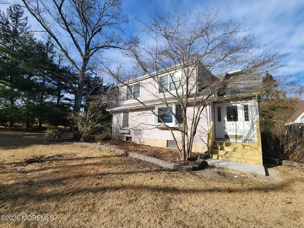 426 Bennetts Mills Rd, Jackson, NJ 08527