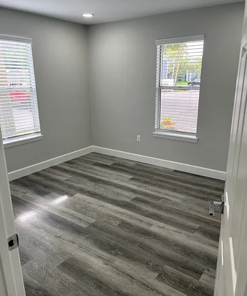 Spring Lake Apartments — Photo 145