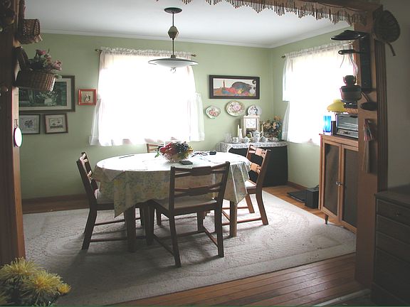 Charming dining area