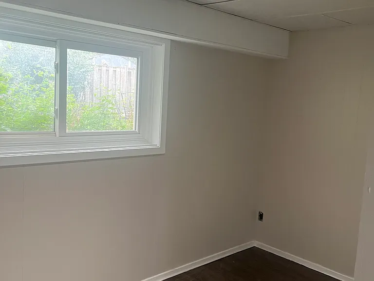 21 Burdock Blvd #BASEMENT — Photo 5