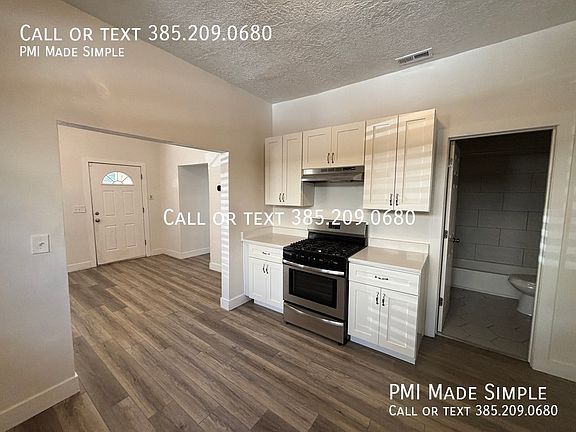 4th image of 558 S Windsor St