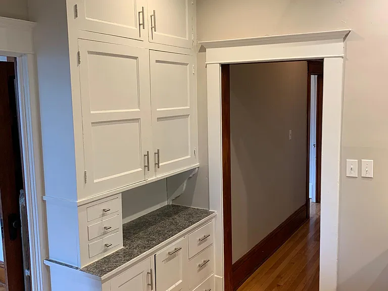3337 Hennepin Ave — Photo 3