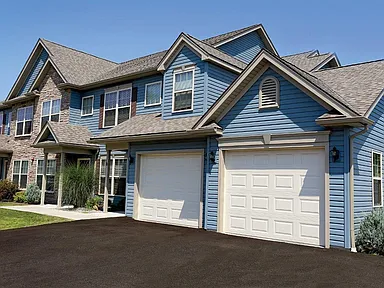 North Ponds Apartments & Townhomes