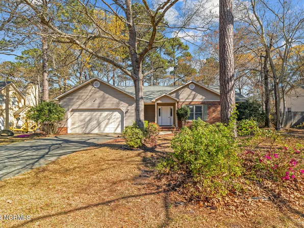 204 Baytree Drive, Jacksonville, NC 28546