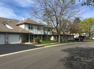 1312 Coventry Cir, Vernon Hills, IL 60061